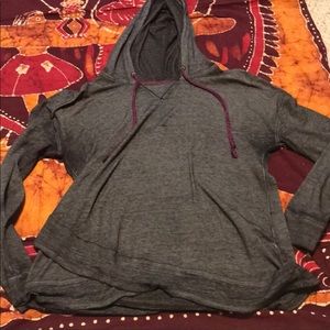 Maurice’s light weight sweatshirt